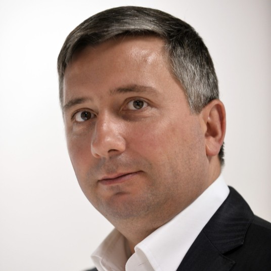 Ivo Prokopiev, Renalfa